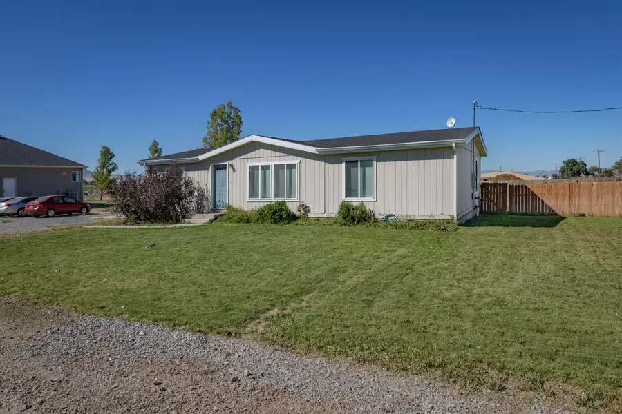 87 N 400 ST, Minersville, UT 84752