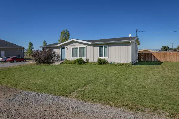 Minersville, UT 84752,87 N 400 ST