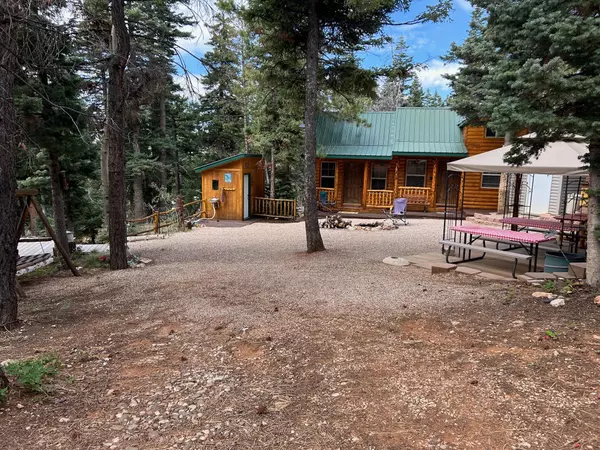 Duck Creek Village, UT 84762,5555 W Berry Loop LP