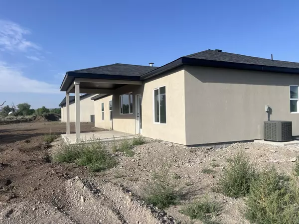 Panguitch, UT 84759,658 N Kaycie LN