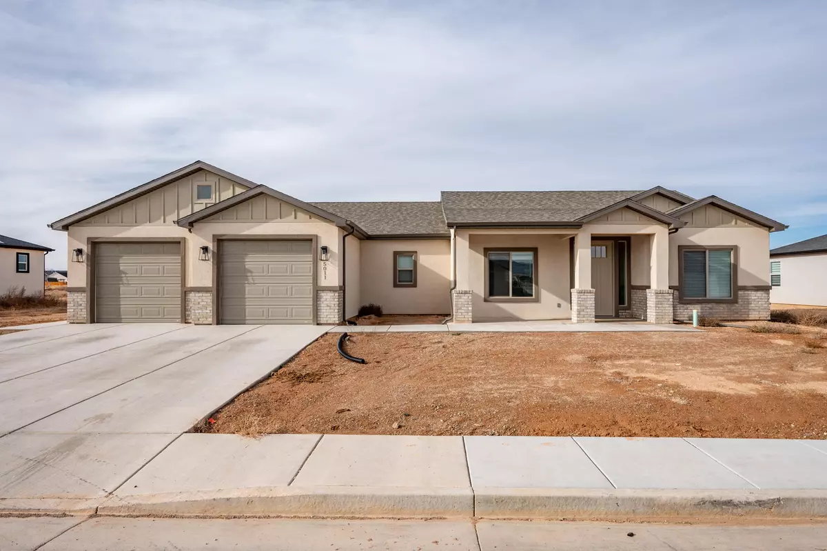 Enoch, UT 84721,5011 N Bald Eagle DR