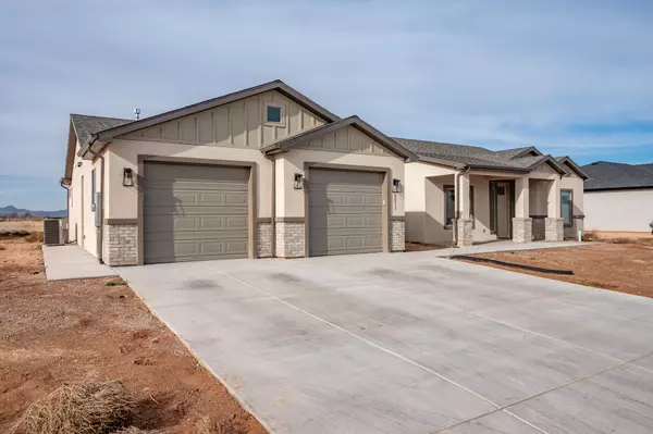 Enoch, UT 84721,5011 N Bald Eagle DR