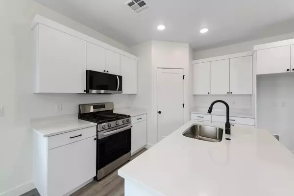 Cedar City, UT 84721,344 W Rosie Loop #46E