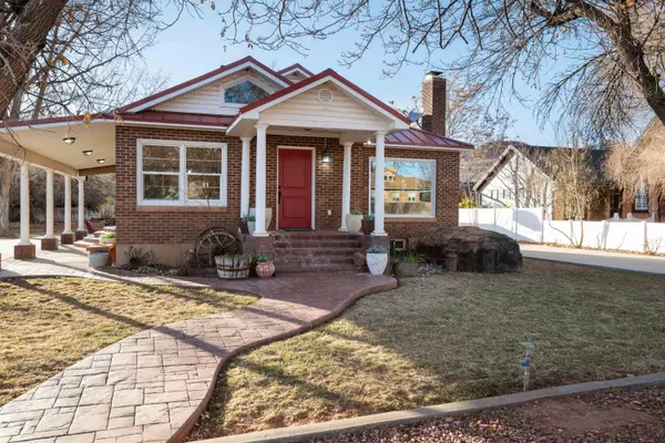 Kanab, UT 84741,75 N 200 W