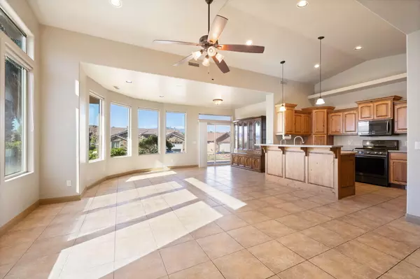 St George, UT 84790,3523 Desert Hills DR