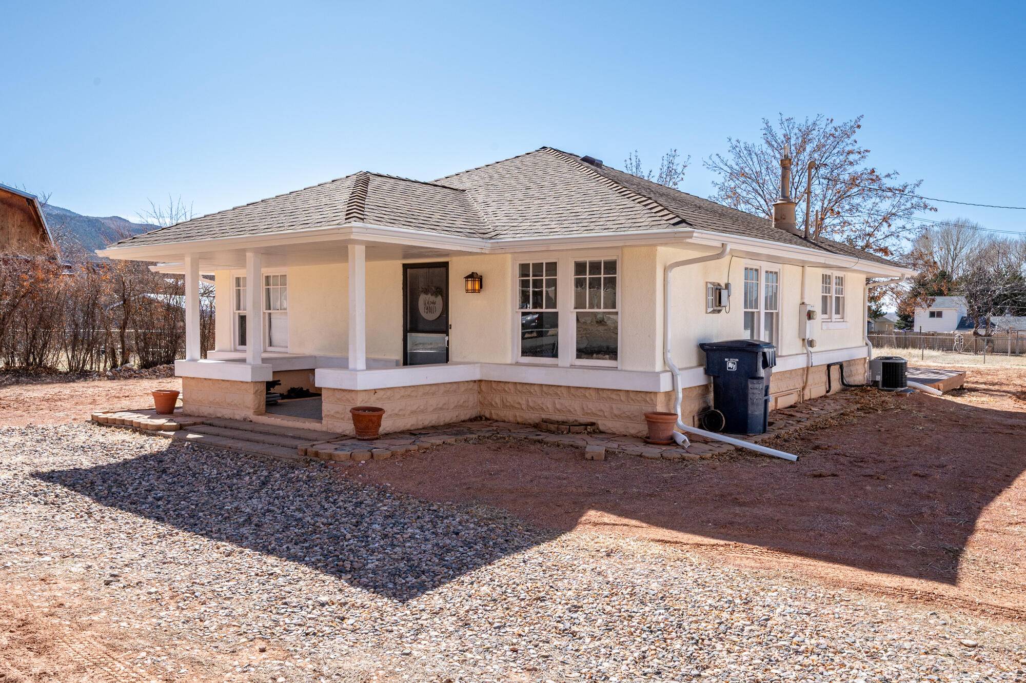 Parowan, UT 84761,24 S 500 W