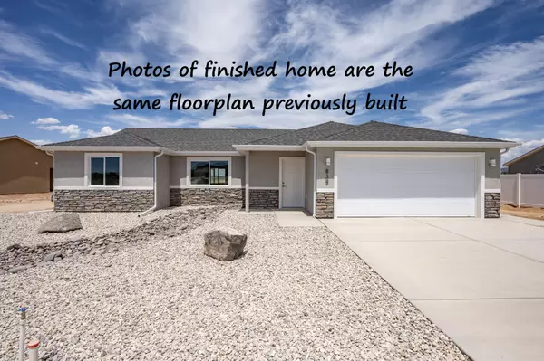 3919 N Hawks Landing Loop, Enoch, UT 84721