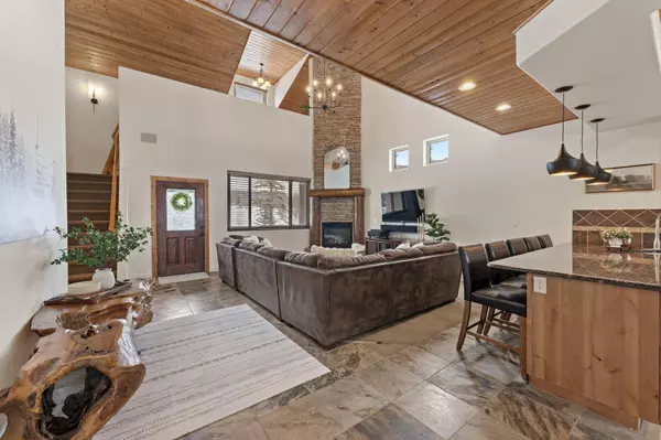 Brian Head, UT 84719,310 N Highway 143 ##17