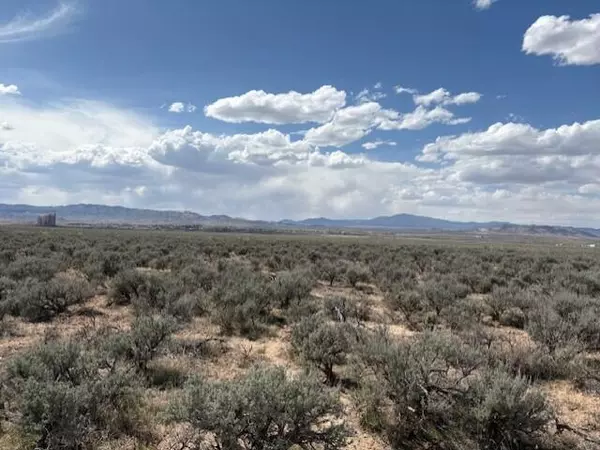 Milford, UT 84751,East 1/2 Parcel#02-0025-0001