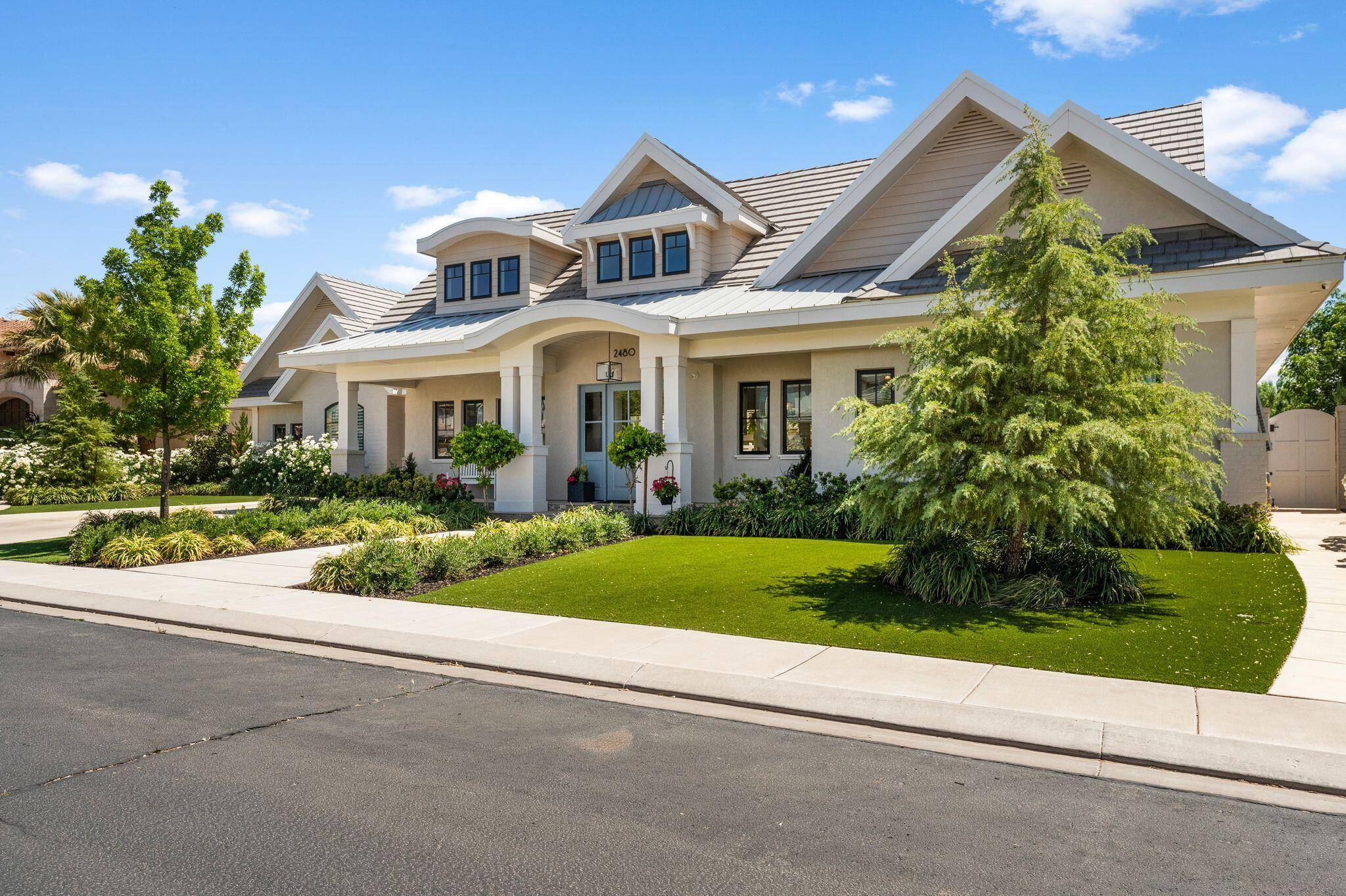 St George, UT 84790,2480 E Segovia CIR