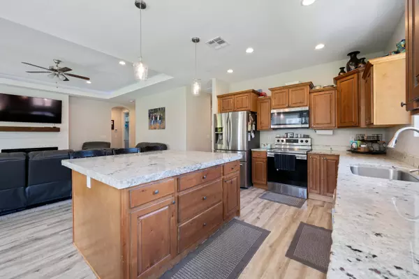 La Verkin, UT 84745,57 W 180 S