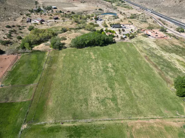 Leeds, UT 84746,Berry LN