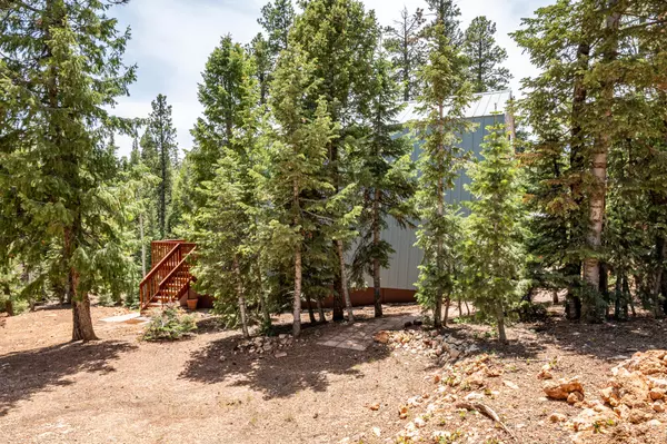 Duck Creek Village, UT 84762,350 E Forest DR