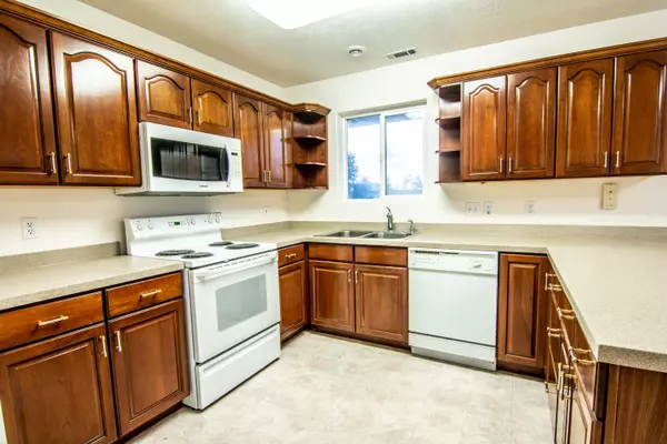 Cedar City, UT 84720,2176 W Heather LN