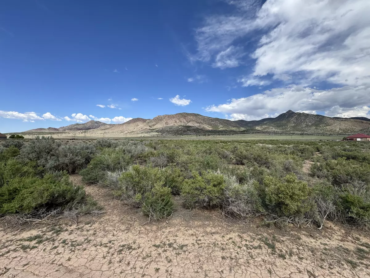 Newcastle, UT 84756,5.05 Acre with .045 AF Water