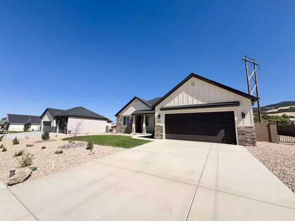 Enoch, UT 84721,4228 N Tomahawk DR #Lot 7 Sunview Estates