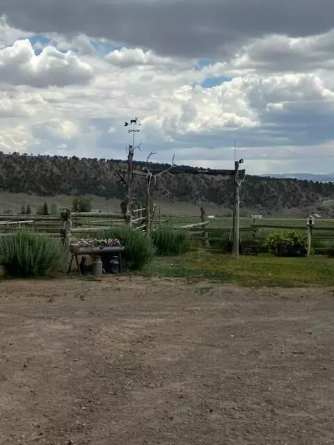 1275 S Sellers Lane LN, Antimony, UT 84712