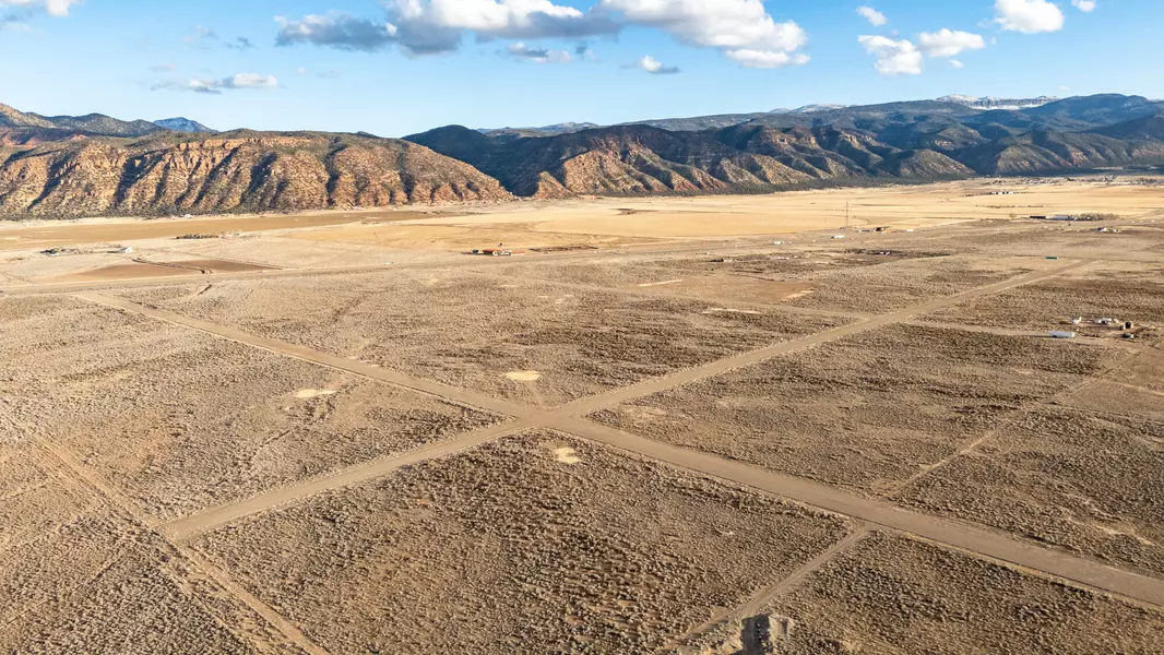 Hwy 91, Paragonah, UT 84760