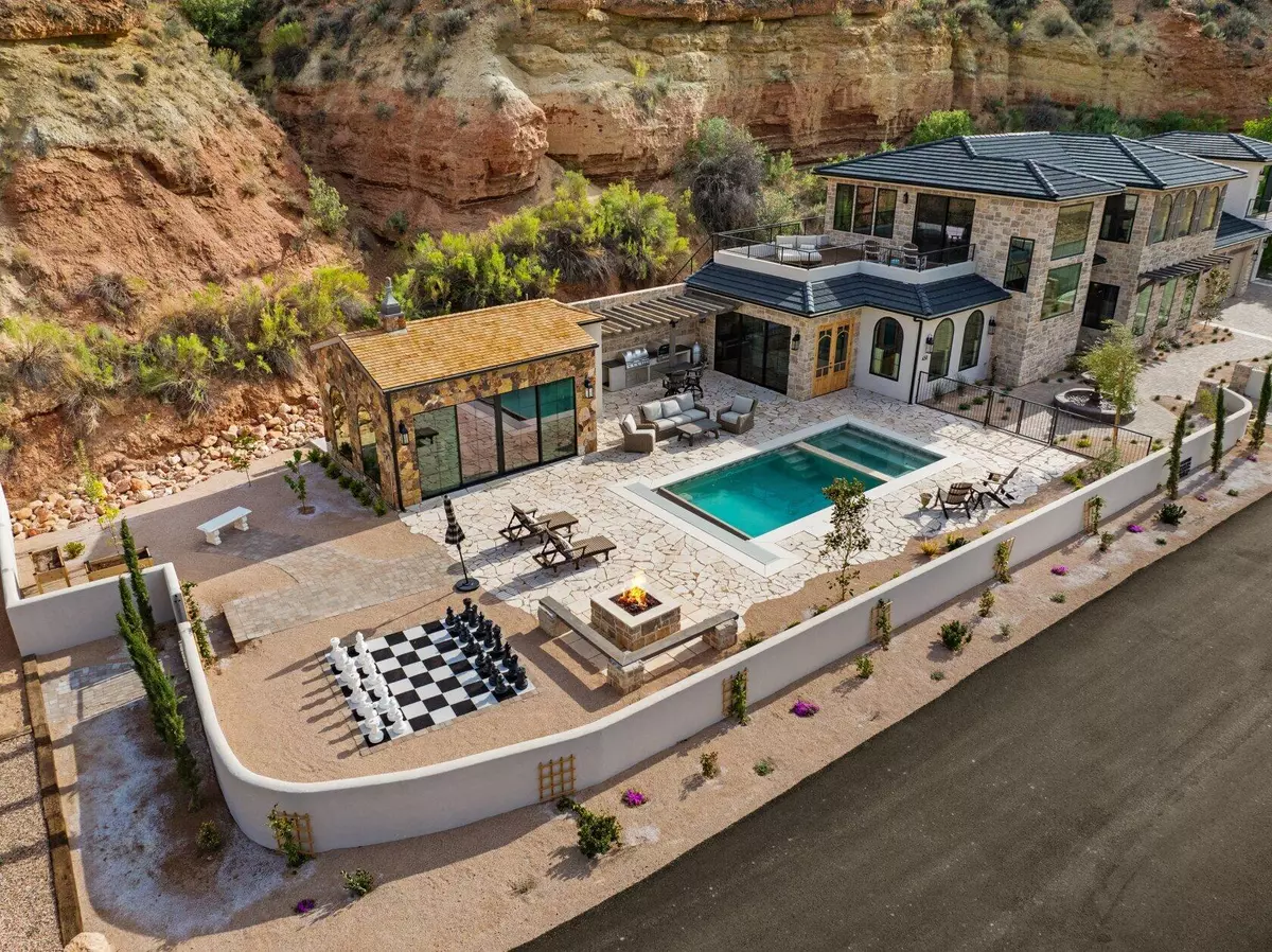 Rockville, UT 84763,560 Vineyard LN