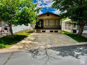 Washington, UT 84780,1150 W Red Hills Pkwy ##72