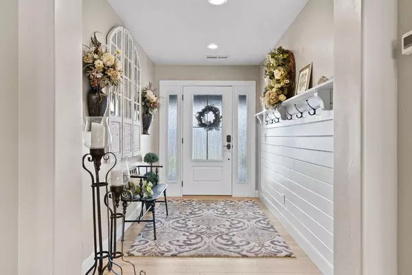 Enterprise, UT 84725,328 W 475 N