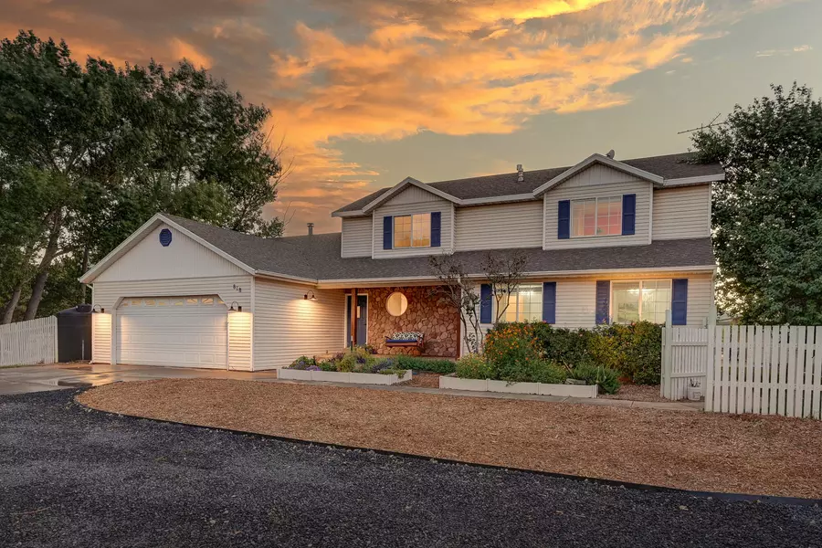 818 S 3430 E, New Harmony, UT 84757