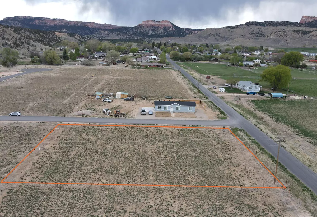 Tropic, UT 84776,330  E Center Street