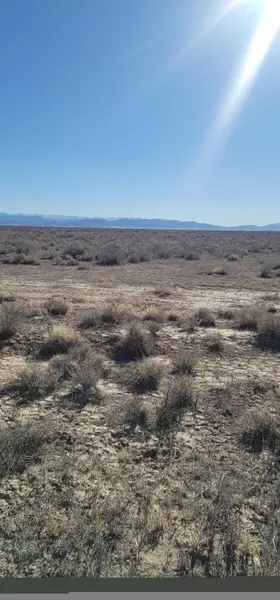 20 Ac Sec 25 #0373560 w/ .50 ac ft w, Beryl, UT 84714