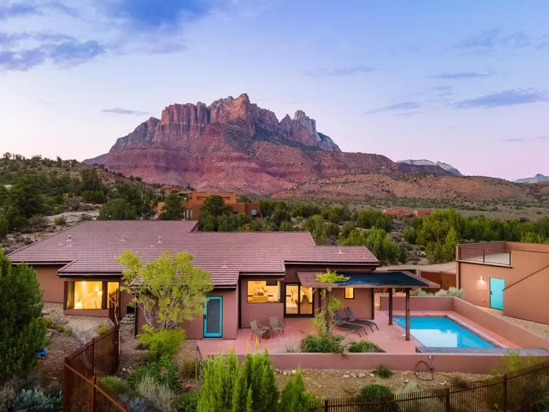 2548 Anasazi WAY, Springdale, UT 84767