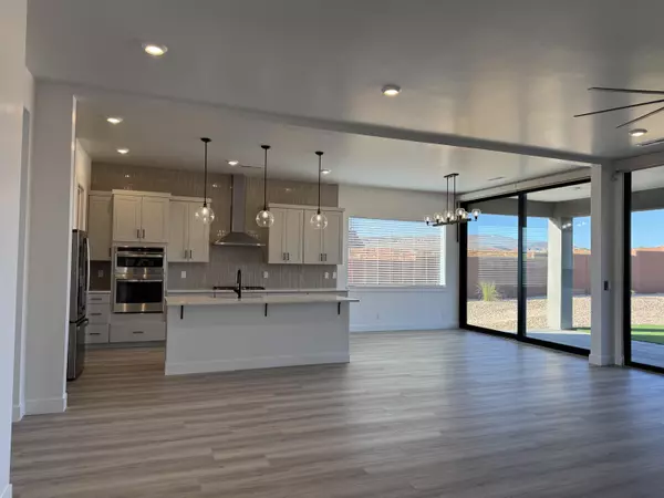 Hurricane, UT 84737,3344 S Guide Star WAY