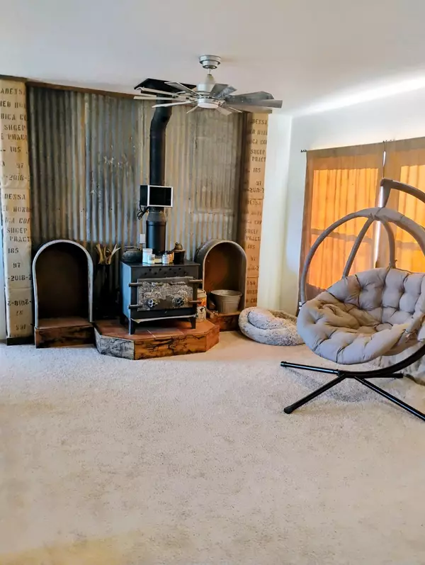 Parowan, UT 84761,2660 N 2400 W