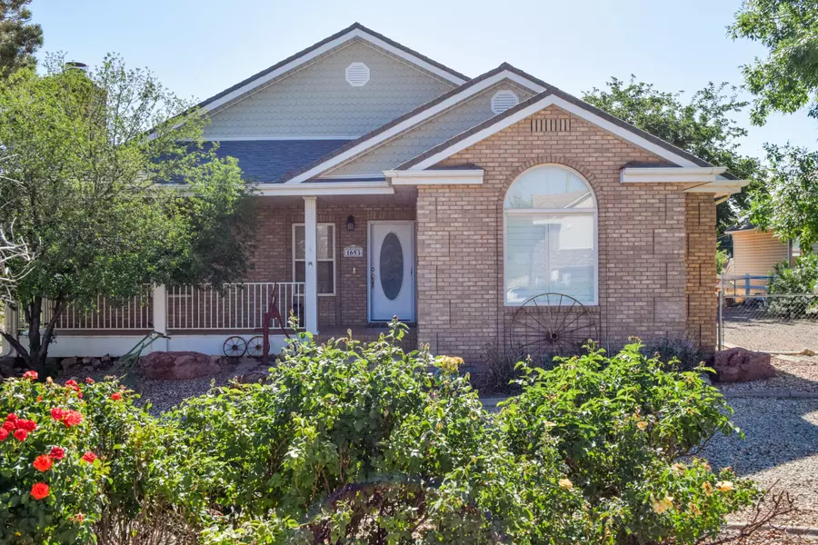 1653 W 250 N, Hurricane, UT 84737