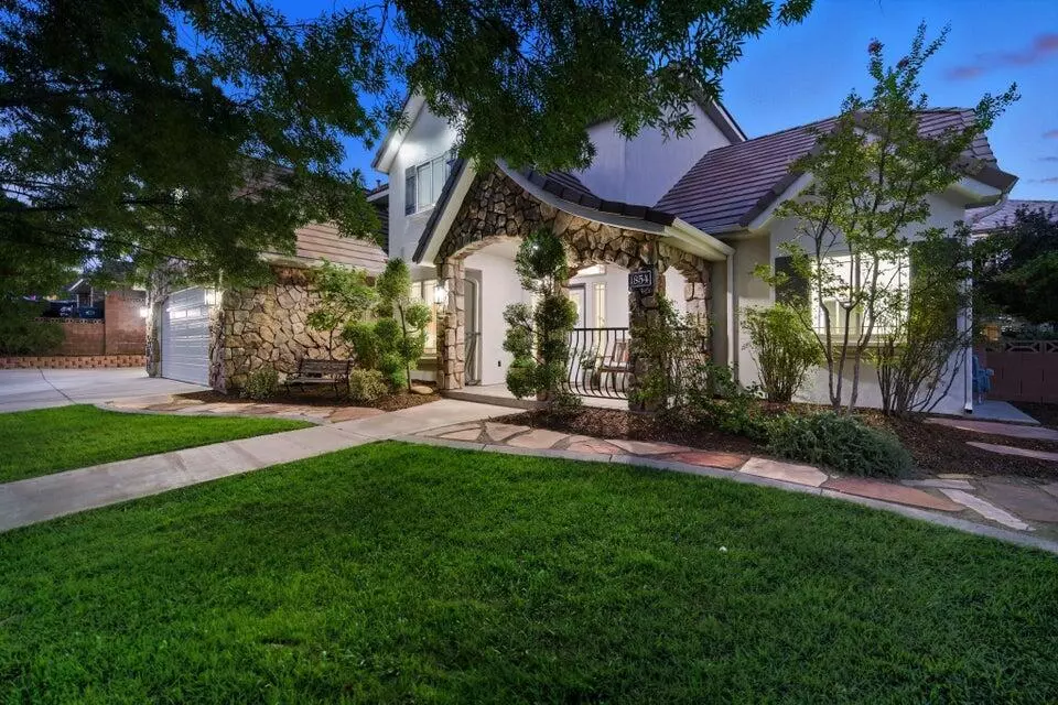 St George, UT 84770,1854 N Serenity DR
