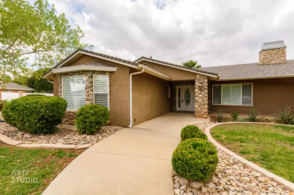 St George, UT 84790,2897 S Palm CIR