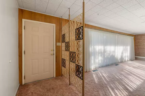 Parowan, UT 84761,161 E 200 S