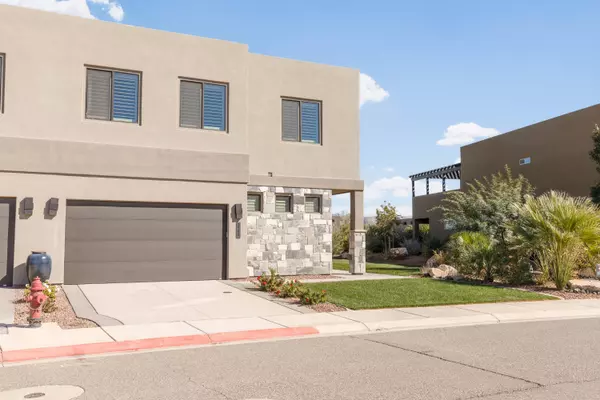 3229 S Yansa Trail TRL, Hurricane, UT 84737