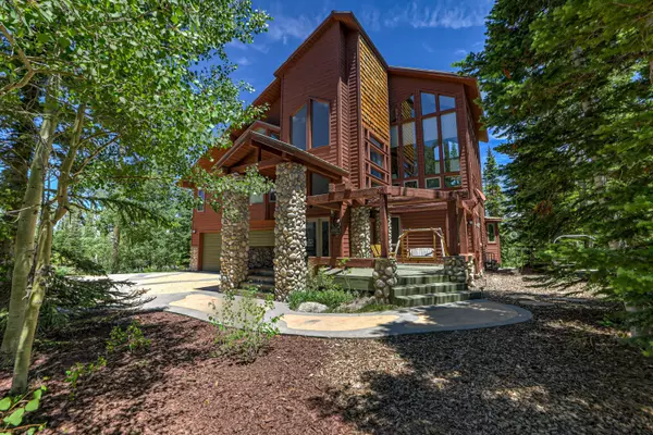 Brian Head, UT 84719,290 N Trails At Navajo Ave #(T@N #16)