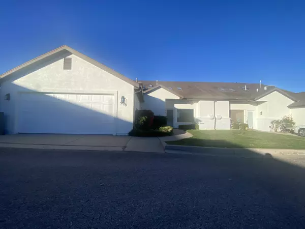 998 S Three Fountains Dr, Cedar City, UT 84720