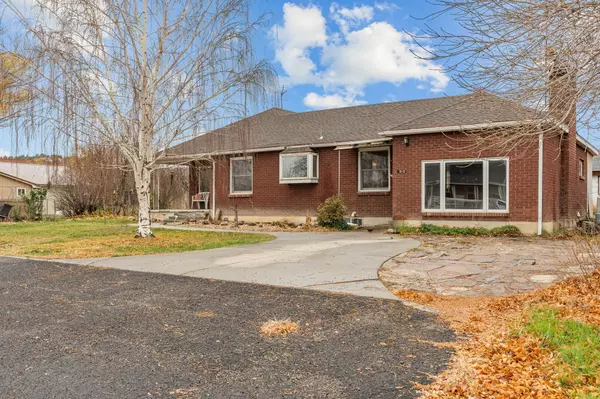 Tropic, UT 84776,81 N 500 W