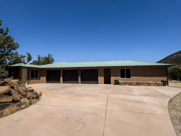3823 S OLD HIGHWAY 91, New Harmony, UT 84757