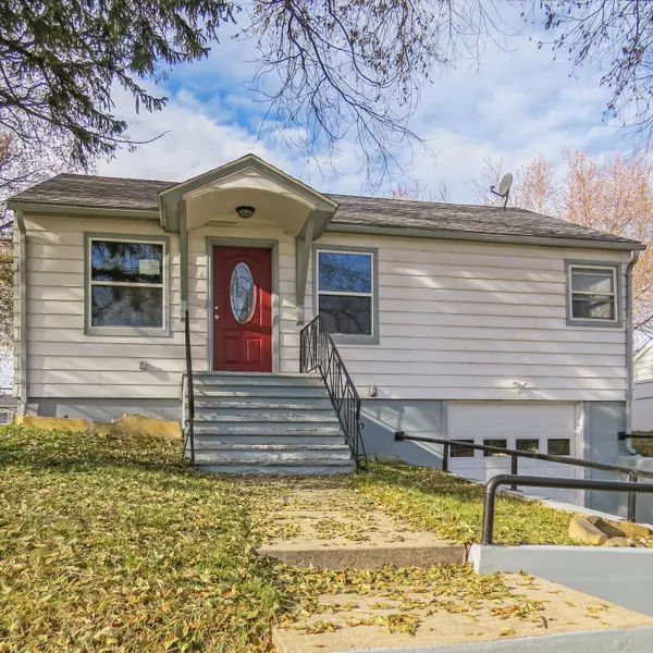 826 Clarendon AVE, Sheridan, WY 82801