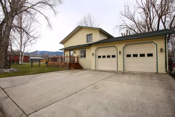 422 Fourth AVE, Dayton, WY 82836