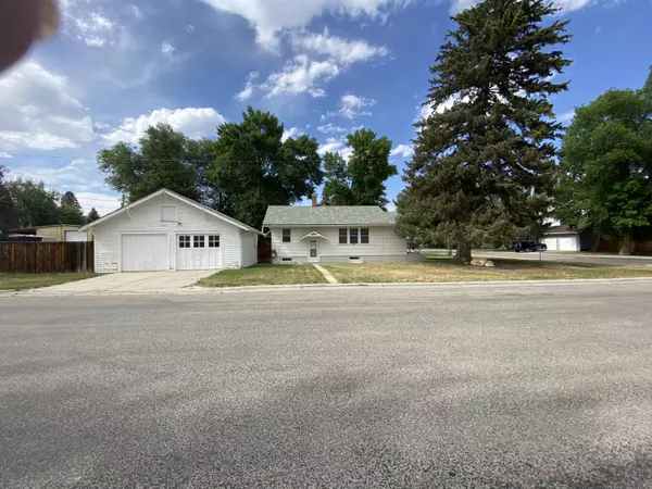 208 Adams AVE, Buffalo, WY 82834