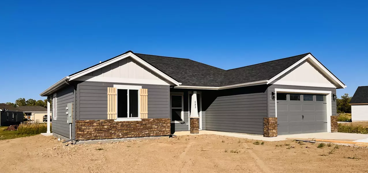 585 Riverstone DR, Ranchester, WY 82839