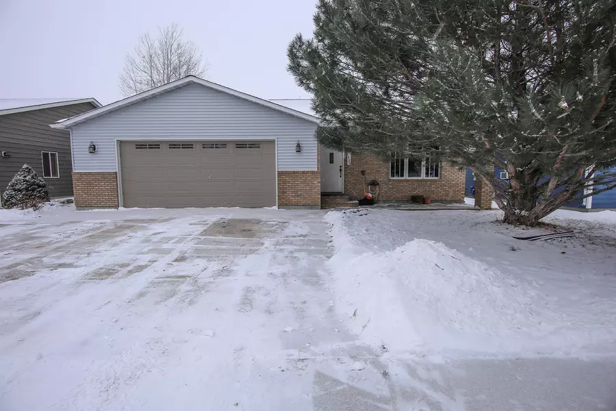 1325 Taylor AVE, Sheridan, WY 82801