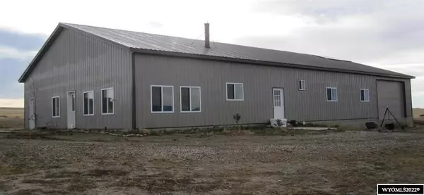 861 Middle Fork RD, Buffalo, WY 82834