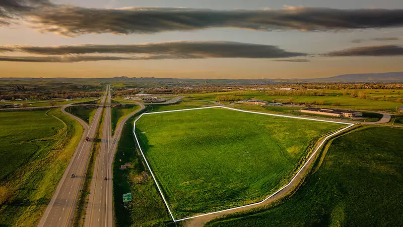 Sheridan, WY 82801,4050 Yellowtail DR #Bus Dis S