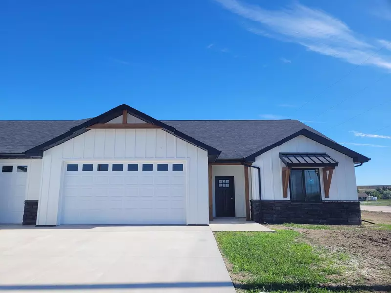 1351 Stoneridge DR, Ranchester, WY 82839