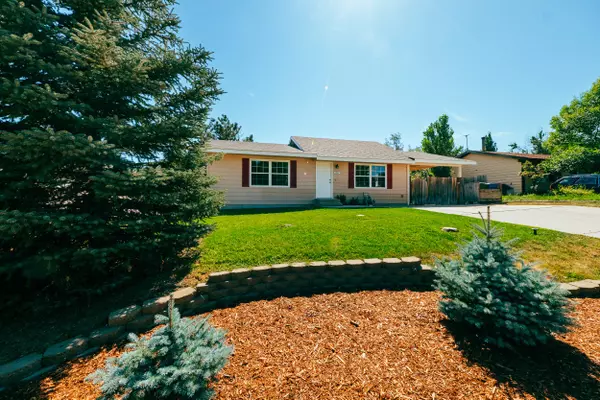 1577 N North Heights RD, Sheridan, WY 82801