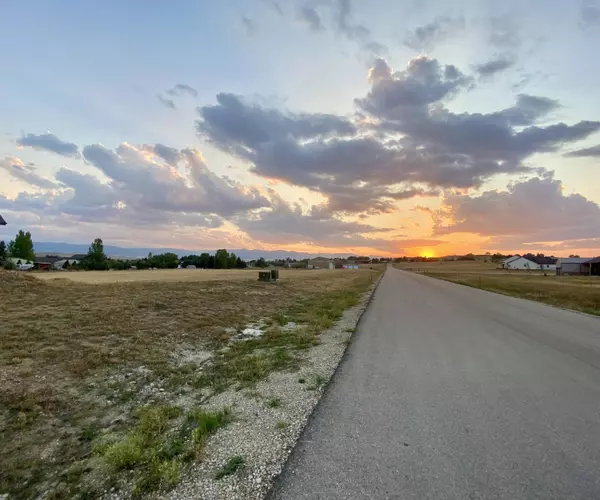 Sheridan, WY 82801,153 SaddleCrest DR